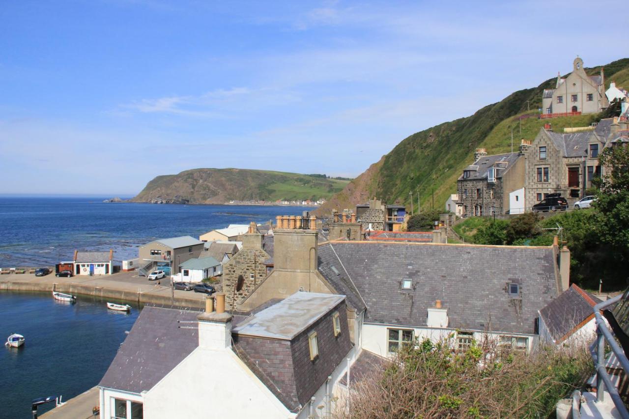 Bellevue Holiday Cottage Gardenstown ภายนอก รูปภาพ