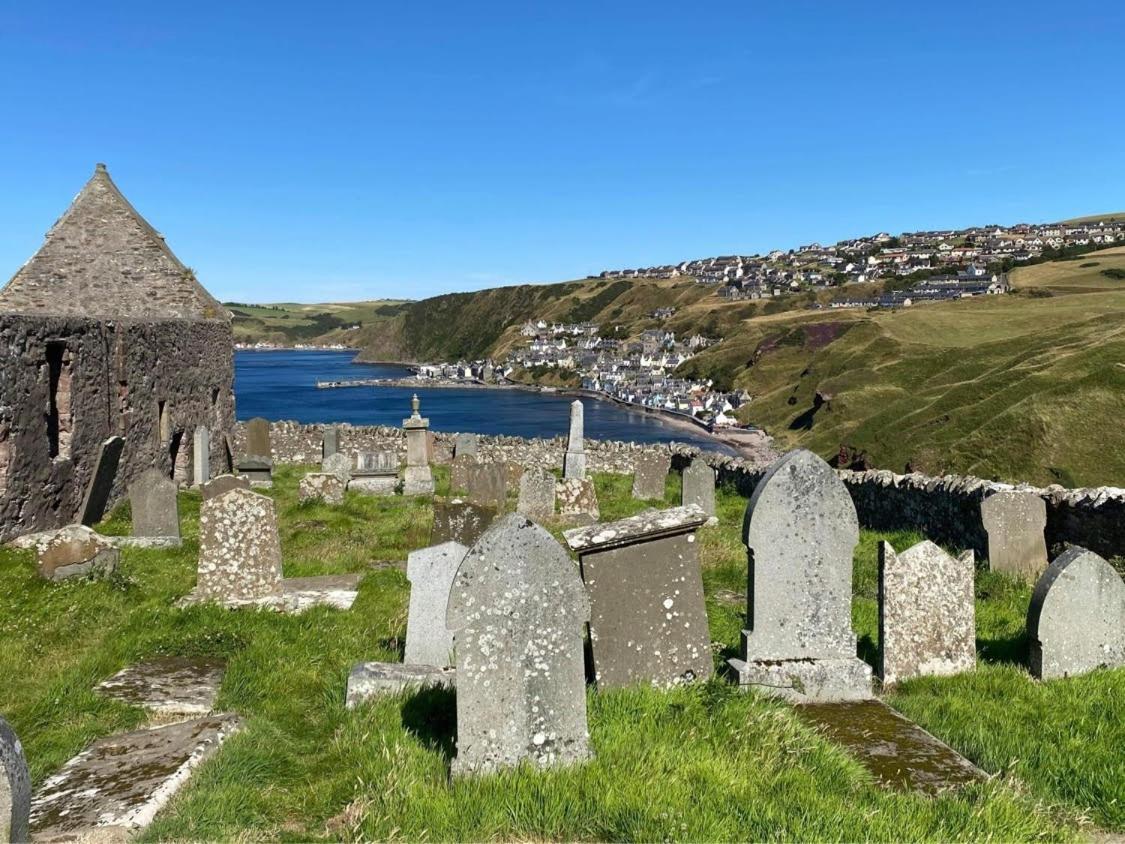 Bellevue Holiday Cottage Gardenstown ภายนอก รูปภาพ
